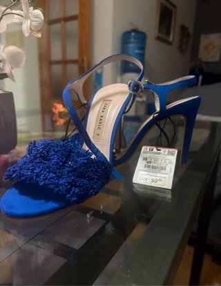 Zapatos tacón Zara azul talla 36 2️⃣5️⃣€