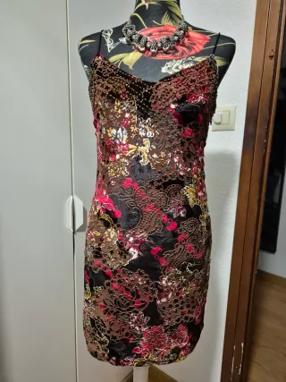 Lote Ropa y Complementos