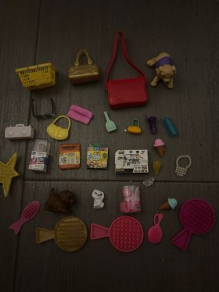 Accesorios Barbie: Ropa, zapato, gafas, peines ...