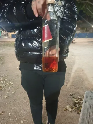 Botella Johnnie Walker Red Label vacía por nosotro