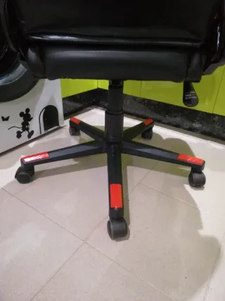 Silla Gaming Negra y Roja