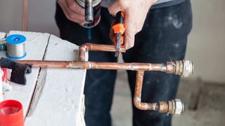 Fontanero profesional: Instalaciones de gas y agua