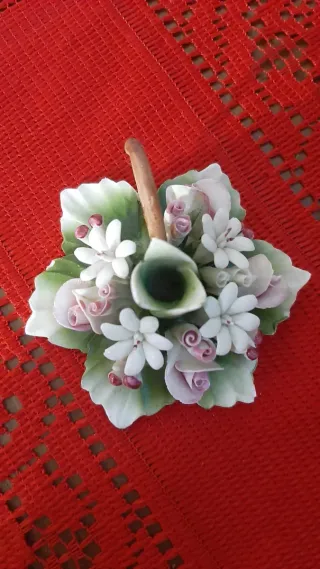 Portacandele Capodimonte fiori porcellana