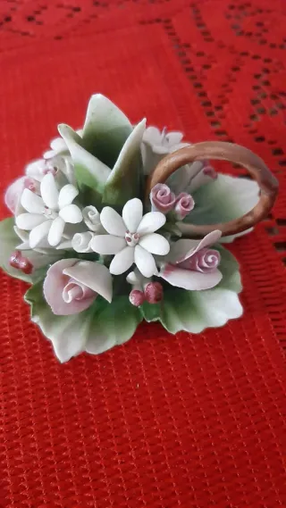 Portacandele Capodimonte fiori porcellana