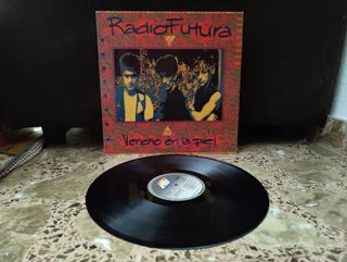 Vinilo Radio Futura Veneno en la Piel