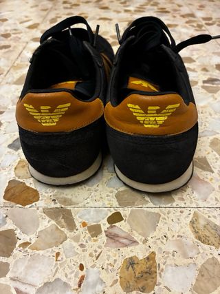 Zapatillas Armani Jeans Talla 43 ( TALLA GRANDE )