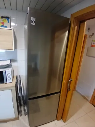 Nevera Frigorífico Combi LG Smart Inox