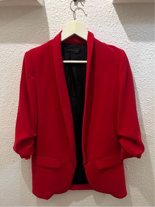 Blazer Zara Rojo Talla S
