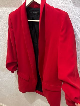 Blazer Zara Rojo Talla S