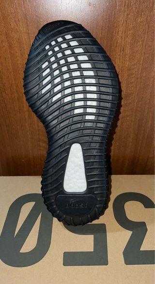 Adidas Yeezy Boost 350 V2 Onyx