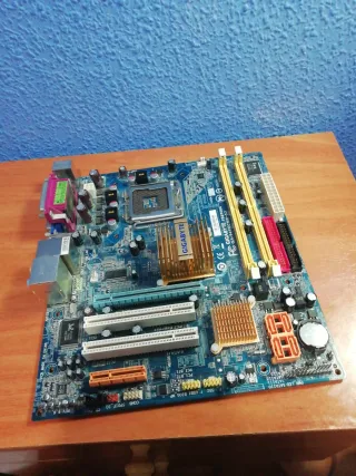 Placa Base Gigabyte GA-9450CMX-S2