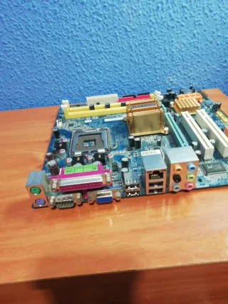 Placa Base Gigabyte GA-9450CMX-S2