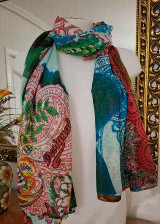 Pañuelo Grande Desigual Multicolor