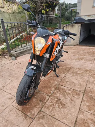 KTM 125 Duke Naranja.