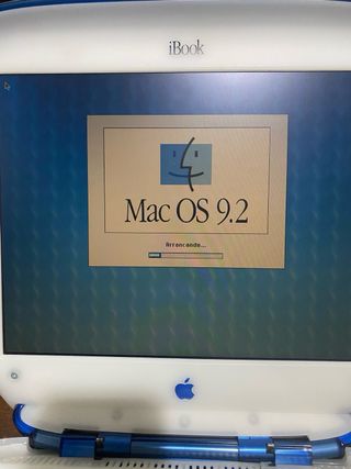 Apple iBook con batería