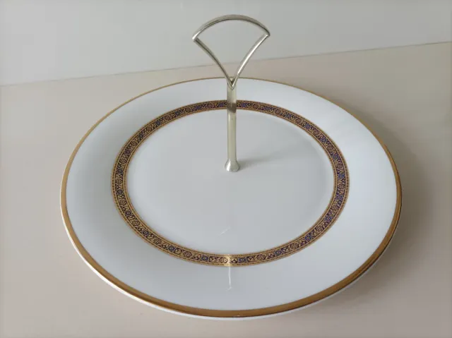 Vassoio Royal Doulton in porcellana e metallo