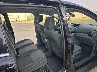 Ford Grand C-MAX 2011