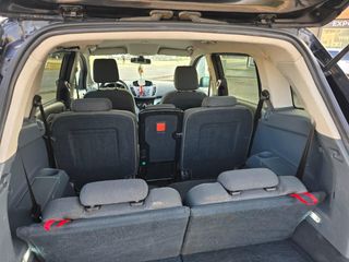 Ford Grand C-MAX 2011