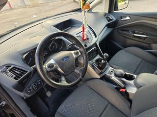Ford Grand C-MAX 2011