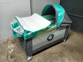 Cuna de viaje plegable