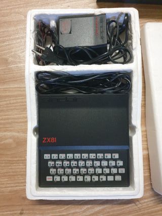 computer zx81 issue 1 16k ram interni - funziona