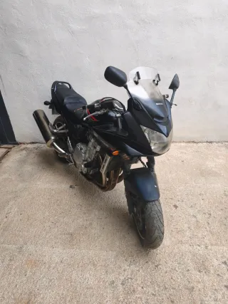 DESPIECE COMPLETO. Suzuki bandit 650 07/15