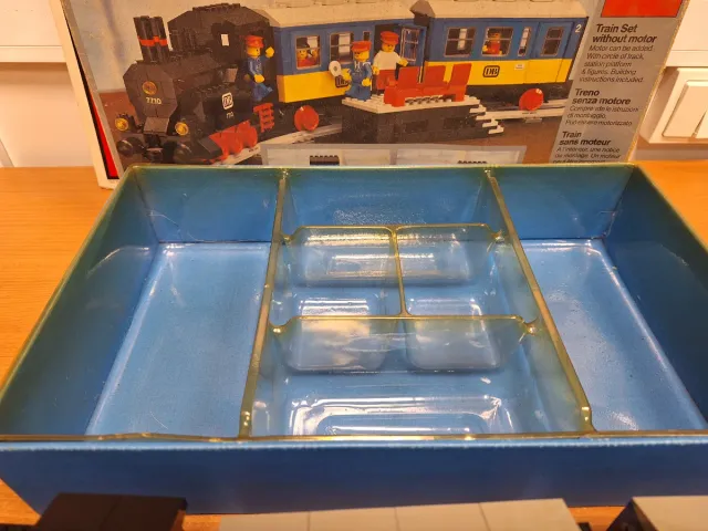 Treno a vapore passeggeri LEGO 7710 PUSH-ALONG (1980)