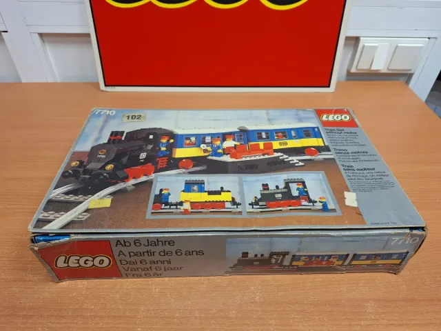 Treno a vapore passeggeri LEGO 7710 PUSH-ALONG (1980)