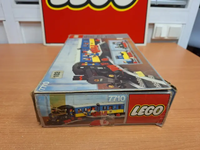 Treno a vapore passeggeri LEGO 7710 PUSH-ALONG (1980)