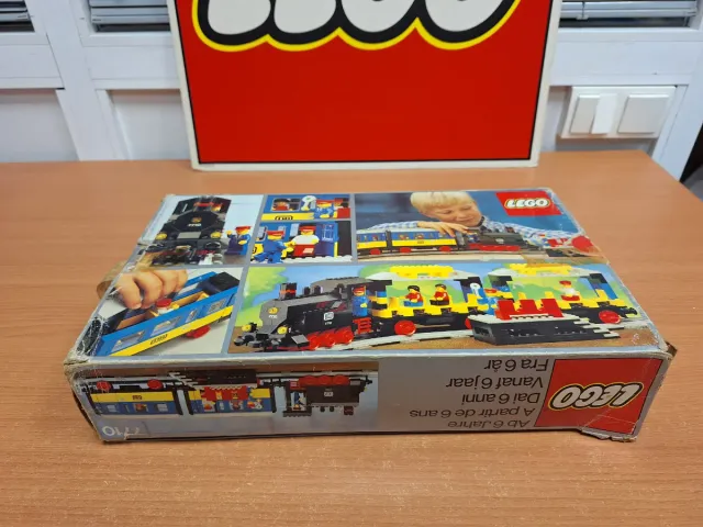 Treno a vapore passeggeri LEGO 7710 PUSH-ALONG (1980)