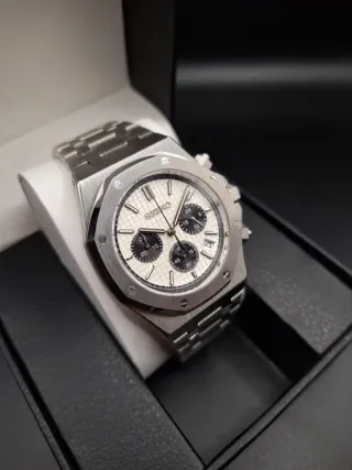 SeikoMOD chronograph VK63