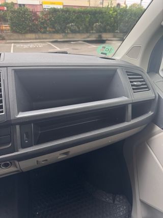 Volkswagen Transporter T6 2016