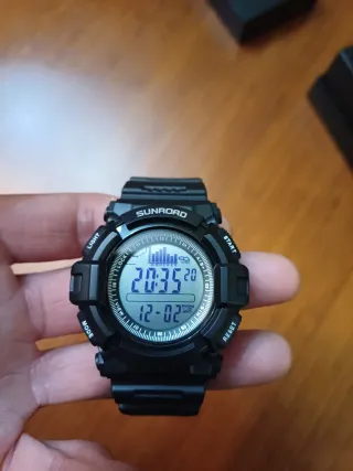 RELOJ TIPO PRO TREK WR5ATM NUEVO A ESTRENAR