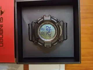 RELOJ TIPO PRO TREK WR5ATM NUEVO A ESTRENAR