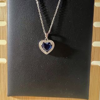 Colgante Corazón Azul .