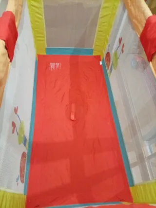 Cuna de viaje plegable con ruedas