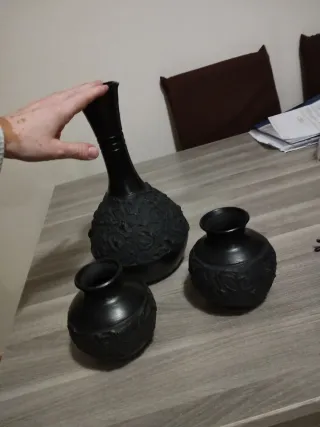 Juego de 3 jarrones negros