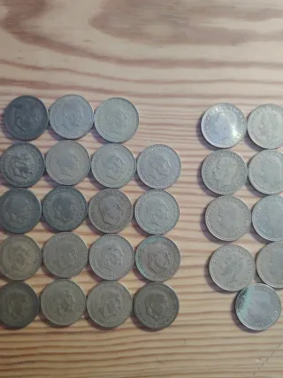 Lote 28 monedas UNA PESETA