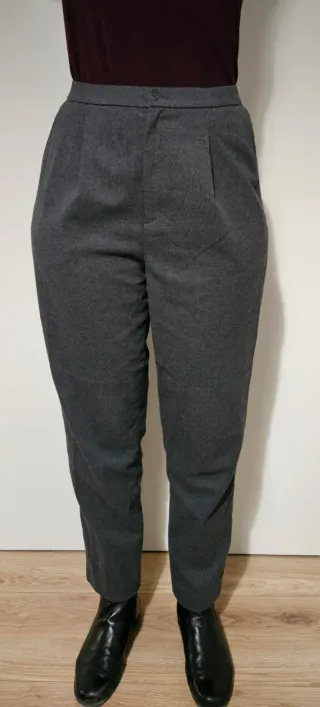Pantalones Uniqlo Gris