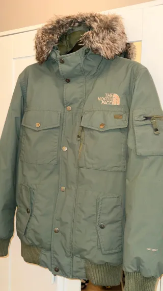 Chaqueta The North Face verde