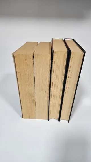 4 NOVELAS DE JOHN LE CARRE Y JOHN GRISHAM