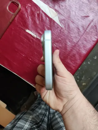 iPhone 15 128GB Bianco