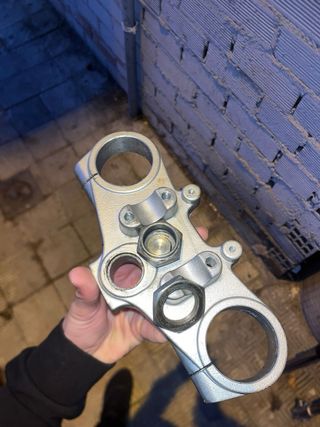 Horquillas invertidas Moto