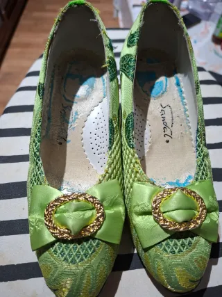 Zapatos de fallera verdes talla 35