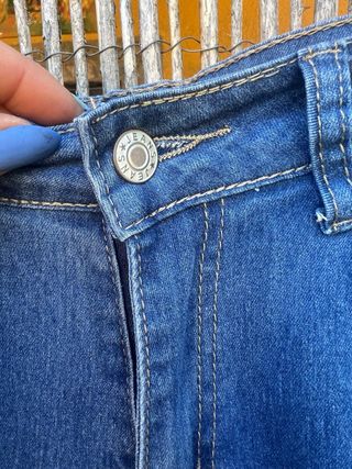 Pantalón vaquero Talla M