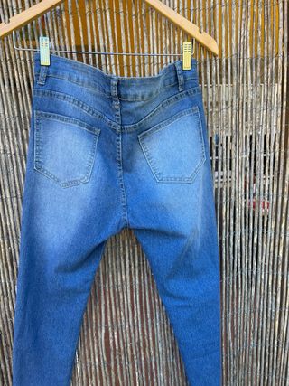 Pantalón vaquero Talla M