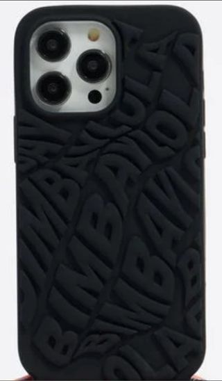 Funda iPhone 14 Pro Bimba y Lola Negra