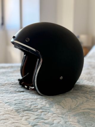 Casco Retro MT Helmets Tipo Jet Negro