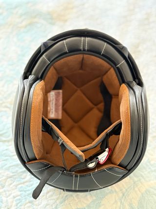 Casco Retro MT Helmets Tipo Jet Negro