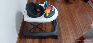 Caminador para bebé como nuevo